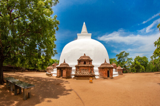 Historic Ancient Buddhist Dagoba Kiri Vehera Stupa in the Ancient City of Polonnaruwa, Sri Lanka