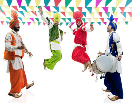 Sikh men dancing 