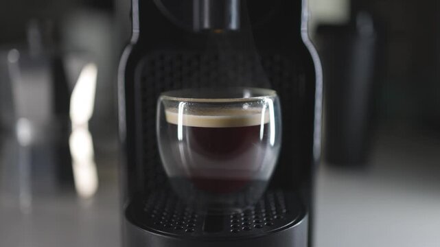 Chile Coffee Santiago Machine slow motion serving cup