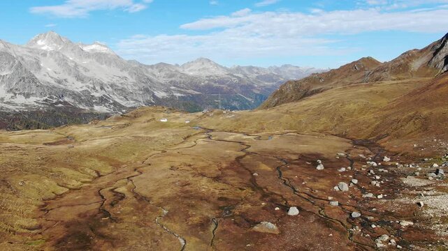 RIpresa aerea della Val Formazza in autunno al passo di San Giacomo (Riale) al confine con la Svizzera