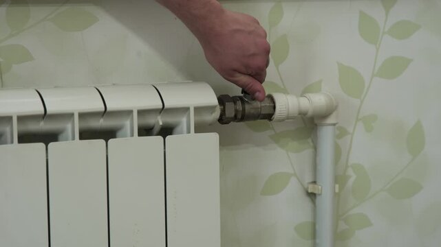 How to adjust the heating valve for a radiator in a home setting