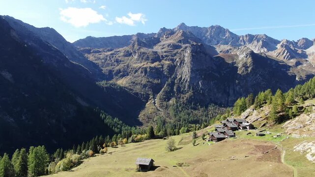 Valle d'otro e Monte Rosa ad Algana, in Valsesia, Piemonte