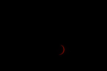Solar eclipse sun crescent over Lleida, Spain © Alberto Gonzalez 