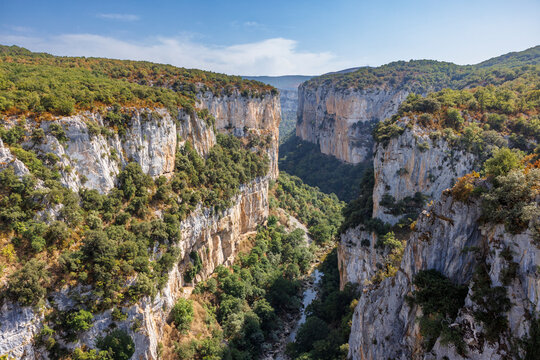 Canyon d'Arbay&uacute;n en Navarre, Espagne