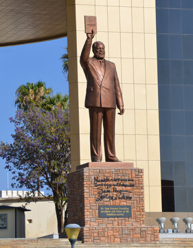 WINDHOEK NAMIBIA: &ldquo;Statue of Namibia's first President after independence&rdquo; Sam Nujoma Monument in front of the Independence Memorial Museum is a historical museum in Windhoek, Namibia