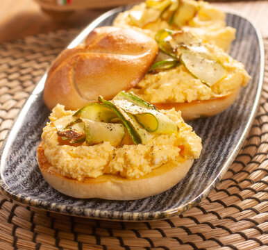Scrambled Eggs and Zucchini on Breakfast Buns