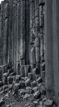 Columnar basalt standing in tight hexagonal ranks