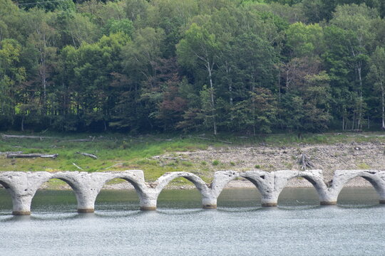 タウシュベツ川橋梁