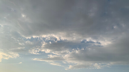 Obraz premium clouds in the sky in the evening