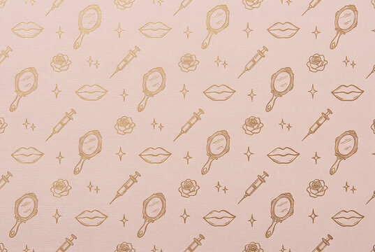 Beauty icon pattern with mirrors lips roses and cosmetic syringes