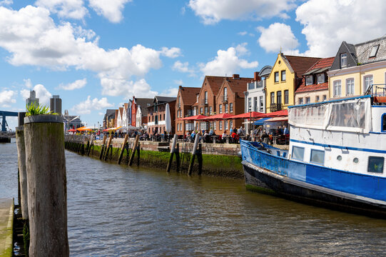 Husum, Stadt am Meer, Hafenszene Altstadt