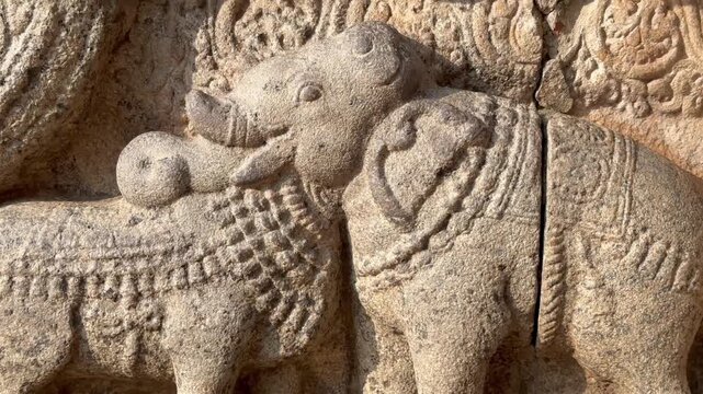 the popular Hindu Airavatesvara Temple, a UNESCO World Heritage site in Tamil Nadu, India, is a masterpiece of Chola architecture. Built in the 12th century.