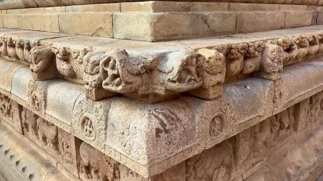 the popular Hindu Airavatesvara Temple, a UNESCO World Heritage site in Tamil Nadu, India, is a masterpiece of Chola architecture. Built in the 12th century.