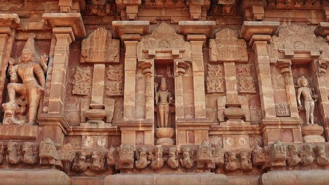 Brihadeeswarar Temple, Brihadisvara Temple, Thanjai Peruvudaiyar Kovil, Tanjore Big Temple, Shiva Temple, Thanjavur, Tamilnadu, India. King Raja Raja Cholan, UNESCO World Heritage Site. Archaeological