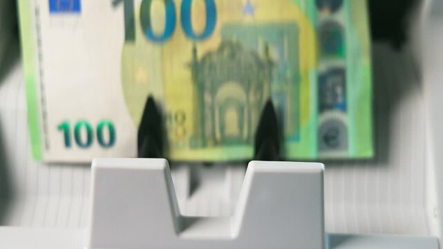 Rapid Counting of 100 Euro Banknotes in a Banknote Counter