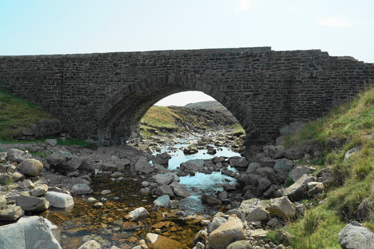 Surrender Bridge, Swaledale, Yorkshire Dales, North Yorkshire, UK