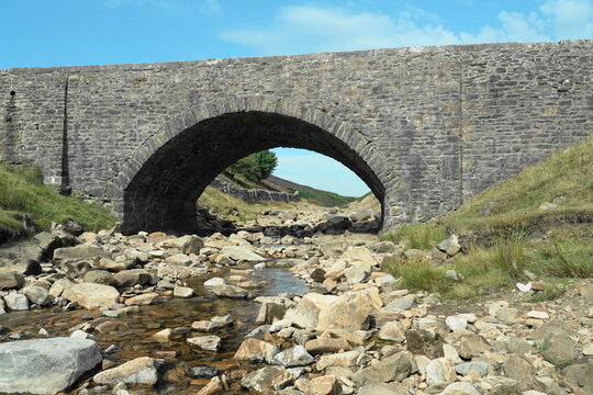 Surrender Bridge, Swaledale, Yorkshire Dales, North Yorkshire, UK
