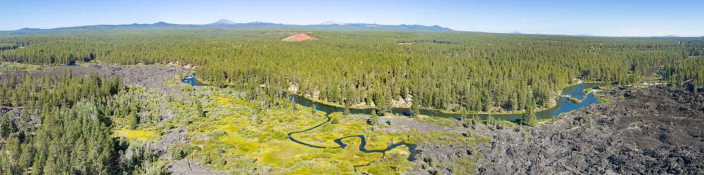 The scenic Deschutes River is a scenic 252-mile tributary of the Columbia River in Central Oregon. It flows through Bend and offers whitewater kayaking, rafting, paddle boarding, and great fishing.