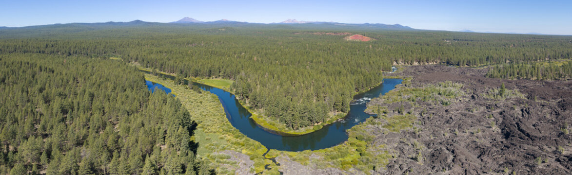 The scenic Deschutes River is a scenic 252-mile tributary of the Columbia River in Central Oregon. It flows through Bend and offers whitewater kayaking, rafting, paddle boarding, and great fishing.