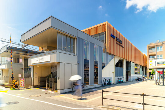 京王線・西調布駅