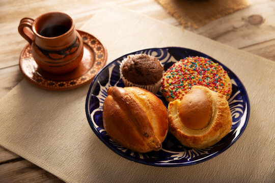 Mexican sweet bread, ojo de buey, muffin, galleta chochitos, made by hand, in Mexico it is called Pan Dulce and cannot be missing at breakfast or snack.