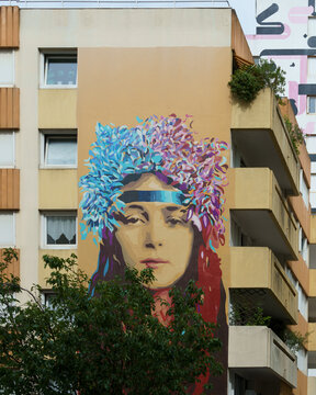 Street art, 13&egrave;me arrondissement, Paris, France