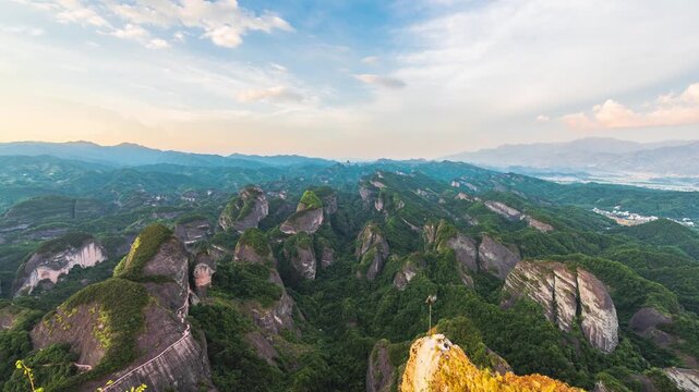 Summer afternoon scenery in Bajiaozhai, Ziyuan, Guilin, Guangxi