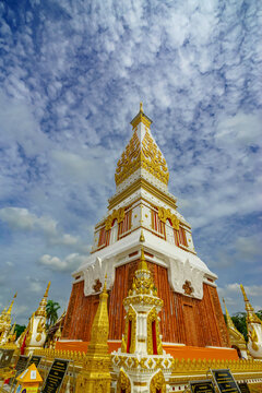 The beauty of Phra That Phanom in Nakhon Phanom province makes it one of the must-visit places in northeastern Thailand.