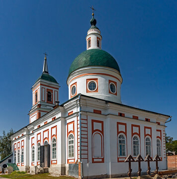 Church of the Transfiguration of Our Lord, built in 1781. Village Nizhnie Pryski, Kaluga region, Russia