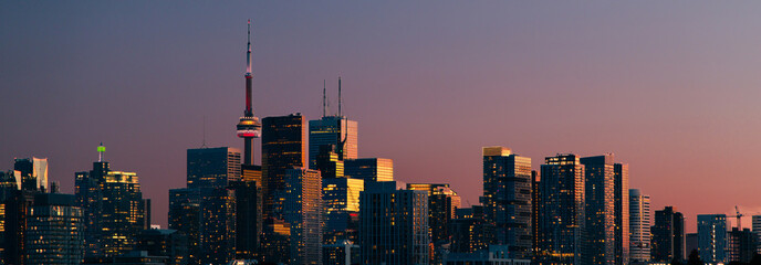 Fototapeta premium Panoramic view of the downtown Toronto financial center skyline with modern skyscrapers