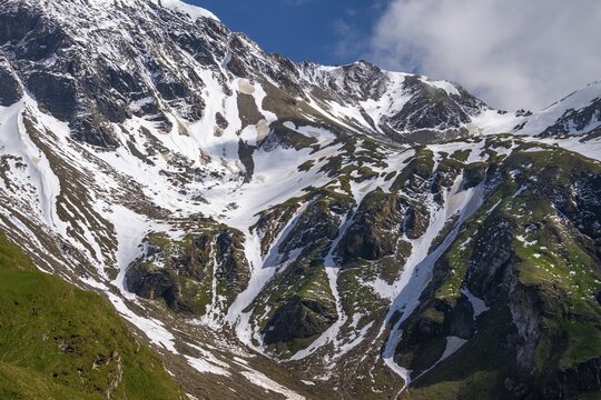 Apparent mountains in Upper Nassfeld, Alps, Heiligenblut am Grossglockner, Carinthia, Austria