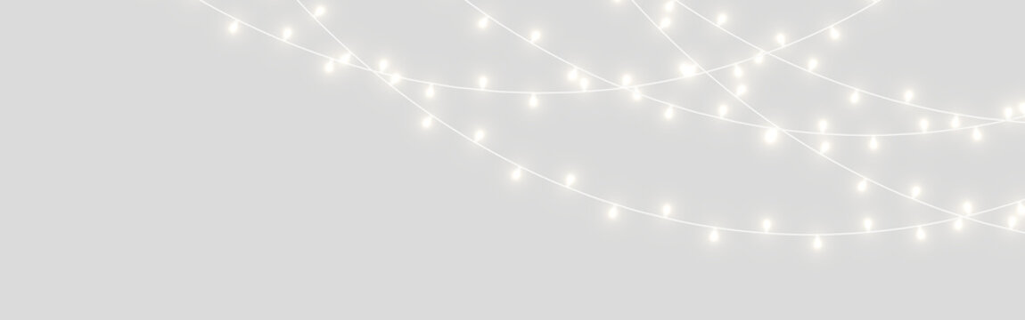 PNG glowing Christmas light chain with warm amber bulbs and elegant curves. Transparent isolated decoration fits many layouts. Great for festive banners.