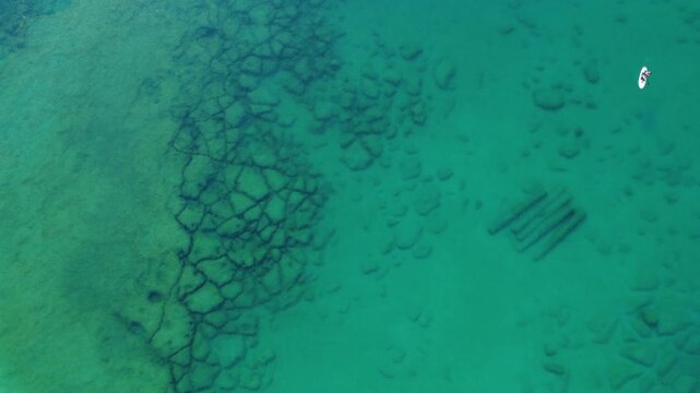 ARCHEOLOGIA SUBACQUEA AEREA, LE CINQUE COLONNE ROMANE DI TORRE CHIANCA A PORTO CESAREO
