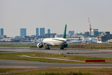 Fototapeta premium The Last Sunlight Over Fukuoka Airport