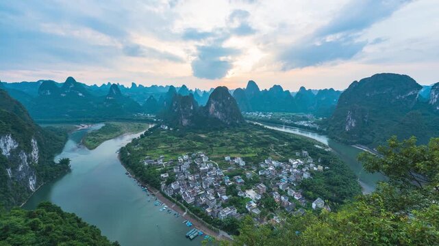 Evening at Laozhai Mountain, Xingping Town, Yangshuo, Guilin