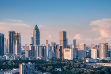 Fototapeta premium Wuhan Skyline at Dusk with High-Rise Buildings and Modern Architecture
