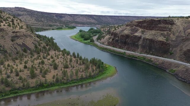 Lake Billy Chinook - The Cove Palisades State Park, Oregon