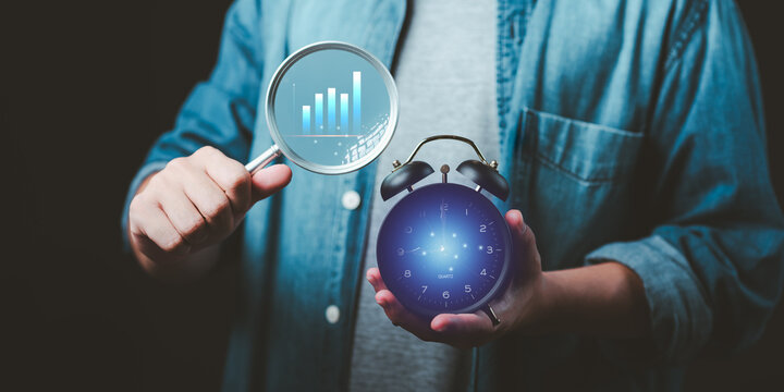 A productivity manager analyzes time management, work efficiency, performance growth, deadline planning, productivity metrics, task scheduling, and progress tracking to improve workplace results.