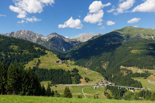 Austria, Carinthia, Carnic Alps, Leschatal, village Xaverlberg