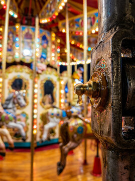 Merry-go-round grease