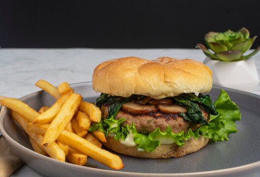 turkey burger  with mushrooms and spinach