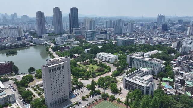 서울 어린이대공원과 건국대학교