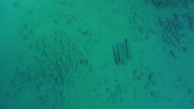 ARCHEOLOGIA SUBACQUEA AEREA, LE CINQUE COLONNE ROMANE DI TORRE CHIANCA A PORTO CESAREO	