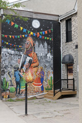 Fototapeta premium mural honoring the legendary Brazilian musician Luiz Gonzaga by artist Sandro Liberato on Yonge St south of Eglinton in Midtown Toronto