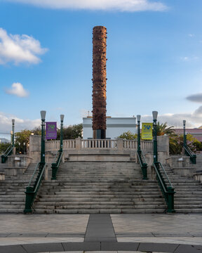 San Juan, Puerto Rico: Plaza del Quinto Centenario (Plaza del V Centenario, Square of the Fifth Centenary, Plaza del T&oacute;tem) commemorates 500th anniversary of European discovery and conquest.