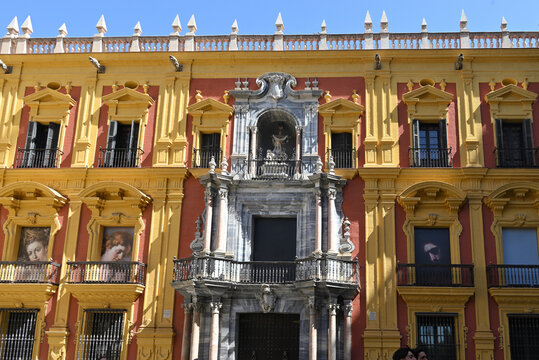 Palacio Episcopal- Bischofspalast an der Plaza del Obispo in M&aacute;laga, Spanien