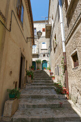 Obraz premium A narrow street in the medieval quarter of Forenza, a village in Basilicata, Italy.