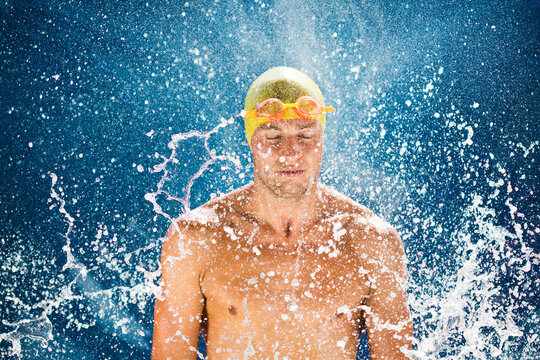 Swimmer, flush of water