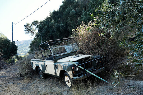 Vintage pick-up in Crete.