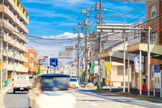 JR横浜線・小机商店街